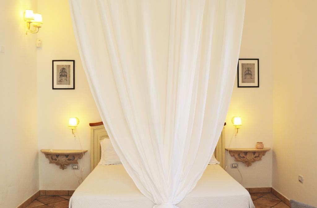 Villa Antica Masseria Scagnito à Corigliano dʼOtranto Extérieur photo