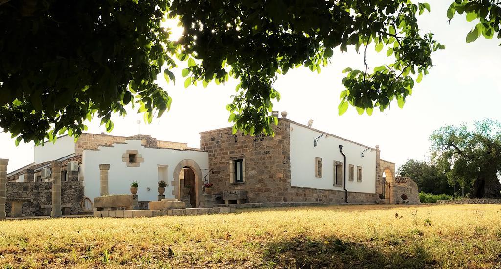 Villa Antica Masseria Scagnito à Corigliano dʼOtranto Extérieur photo